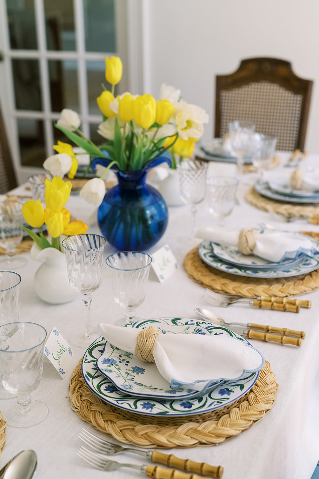 Mother's Day tablescape, springtime dinnerware, spring plates, spring tablescape